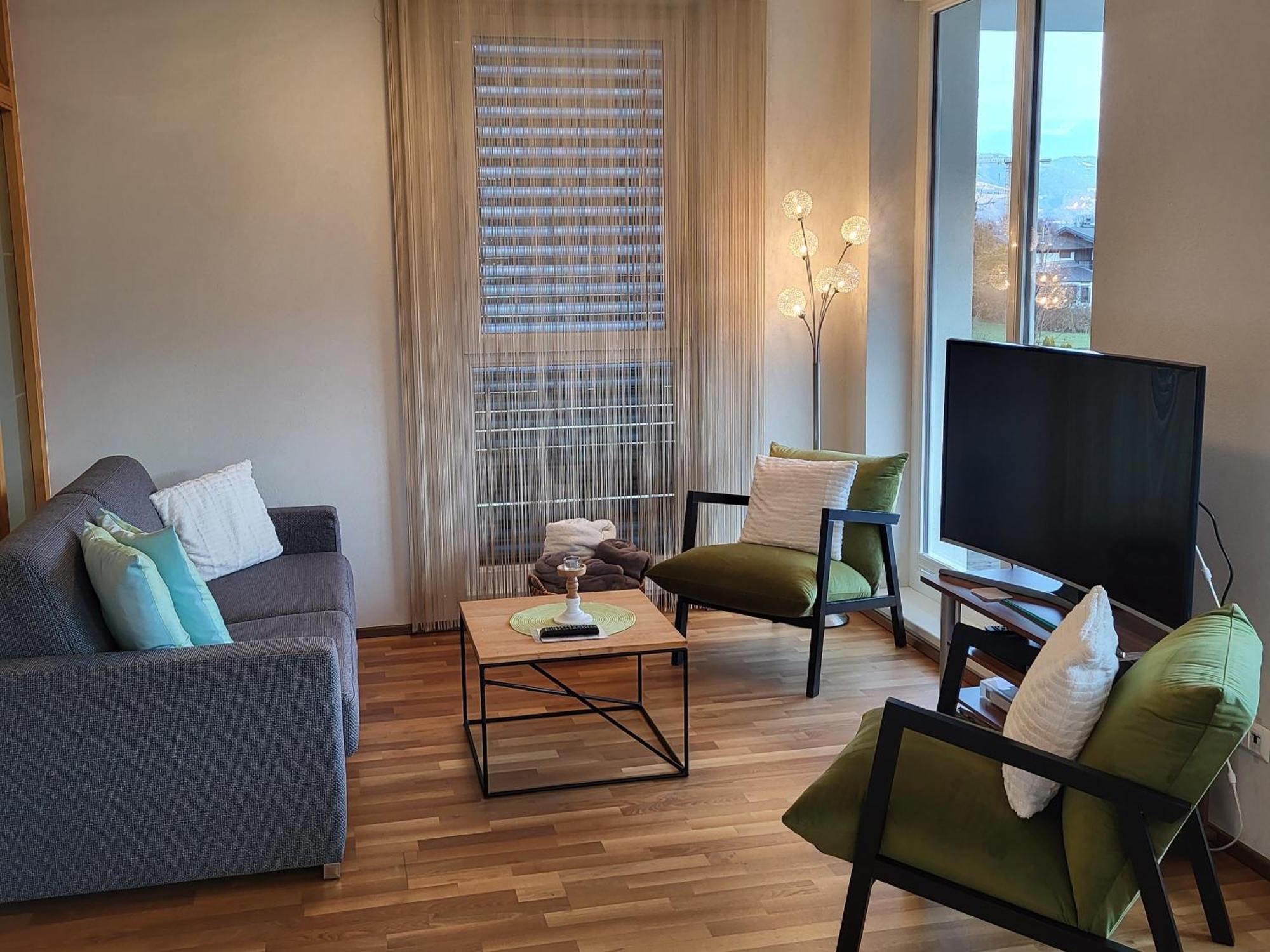 Zegg-Lounge Apartment เซโบเดิน ภายนอก รูปภาพ