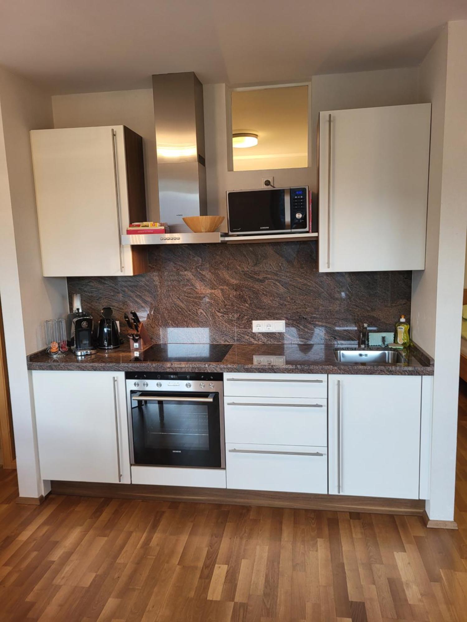 Zegg-Lounge Apartment เซโบเดิน ภายนอก รูปภาพ
