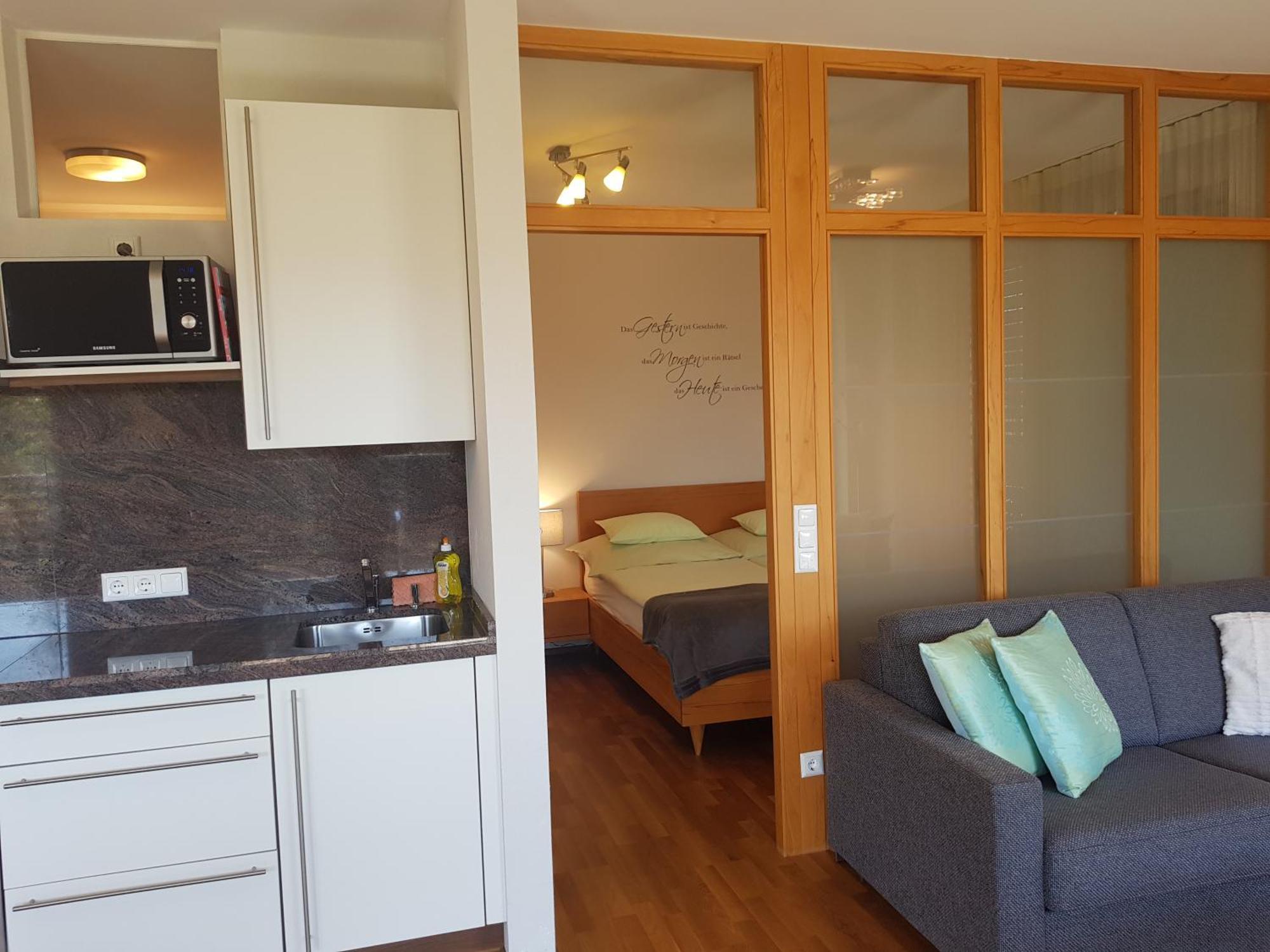 Zegg-Lounge Apartment เซโบเดิน ภายนอก รูปภาพ