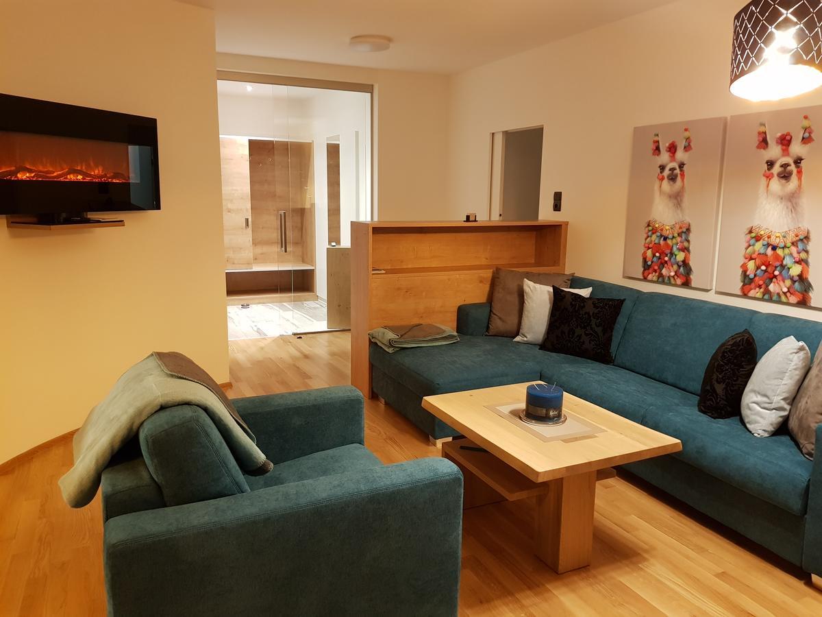 Zegg-Lounge Apartment เซโบเดิน ภายนอก รูปภาพ